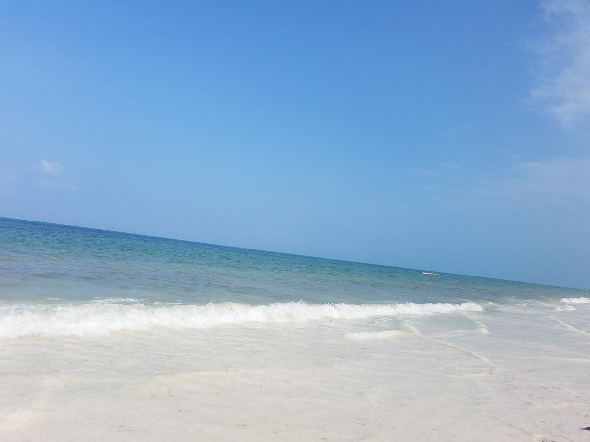 Palm 3* Bwejuu